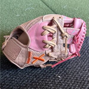 Ice cream cone Baseball Glove